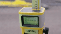 Z-FIX måleinstrument med laser.